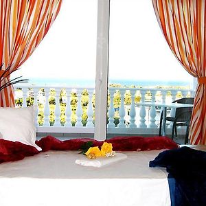 Superior Zimmer mit Kingsize-Bett